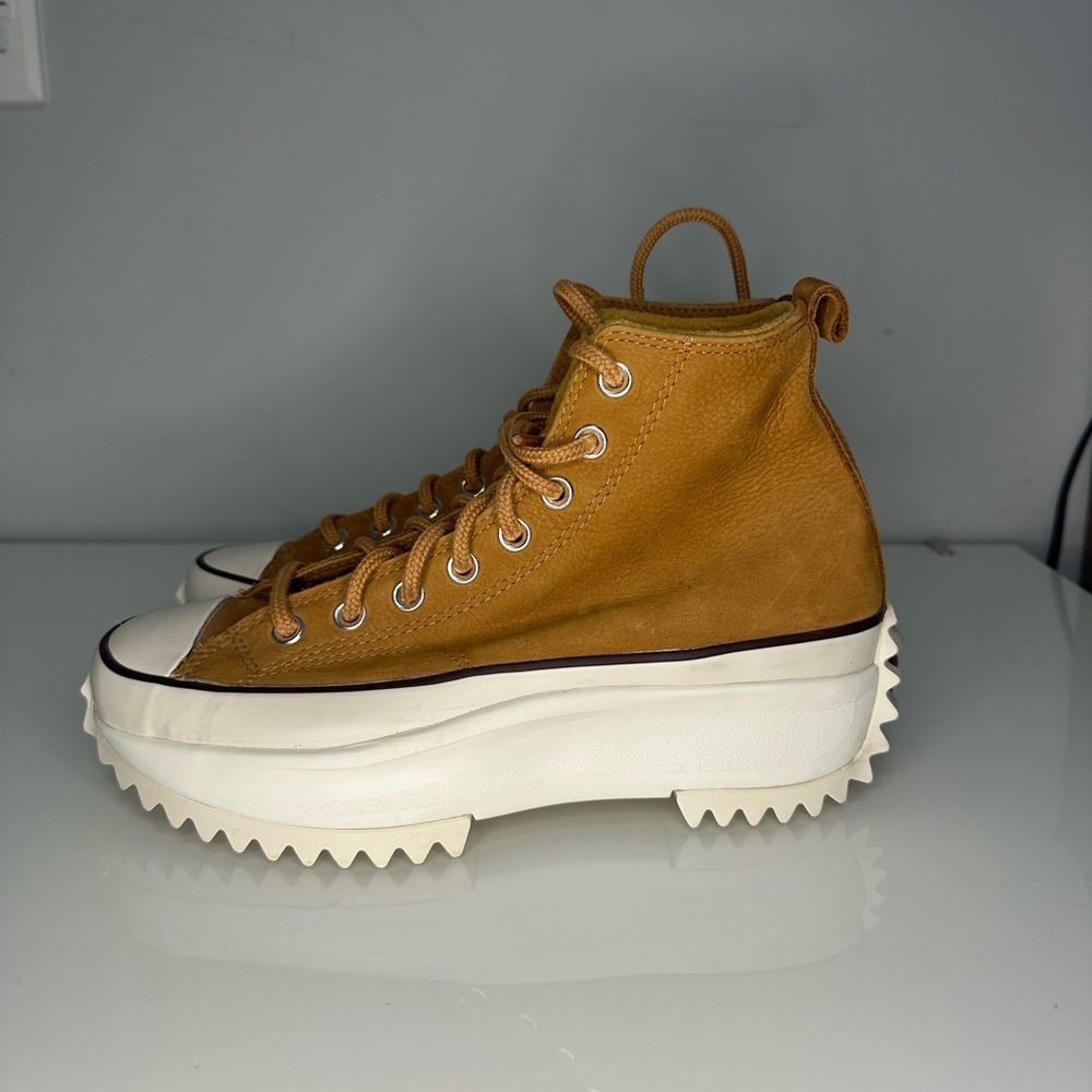 CONVERSE RUN STAR HIKE HIGH SNEAKERS
